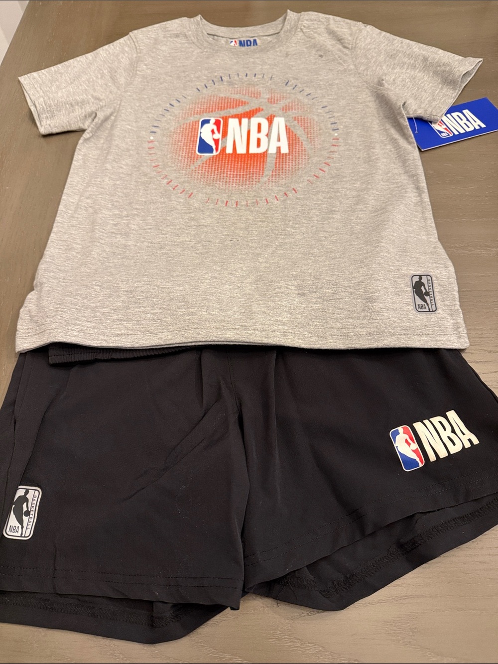 Boys NWT official NBA BASKETBALL short set -8